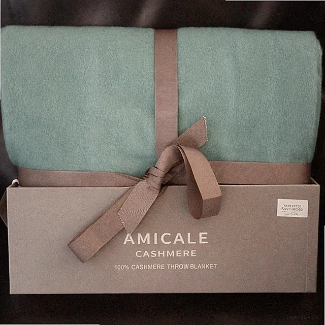 Amicale 100% Cashmere Green Soft Throw Blanket 52 X 70 NEW $425