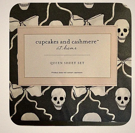 Cupcakes and Cashmere dark gray/white Skulls & Bows Sheet Set QUEEN new