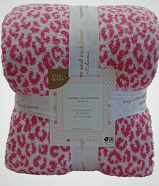 Cupcakes And Cashmere Queen Pink Leopard Feather Knit Blanket 90x90, New