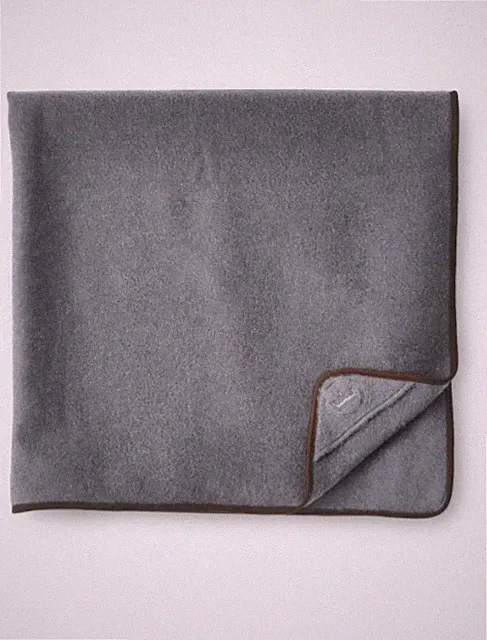 NWT Peter Millar Soft Luxury 100% Cashmere Throw in Pebble Grey $500 GREAT GIFT